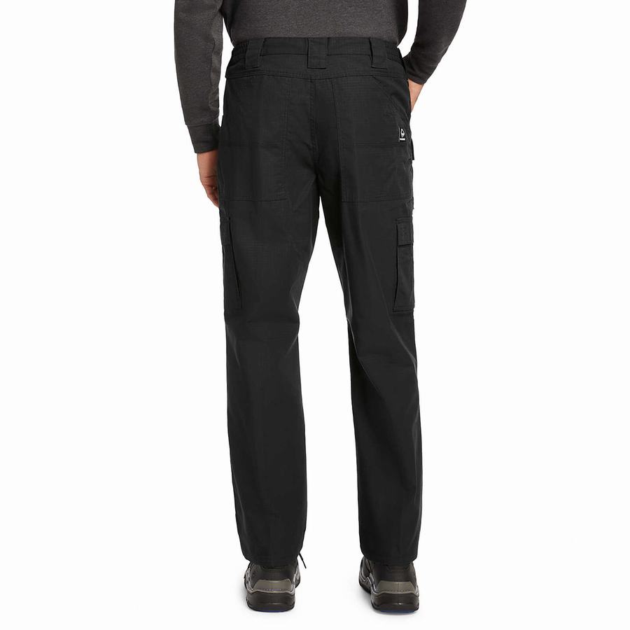 Black Men Wolverine Tactical Cargo Pants | FBT7568UU